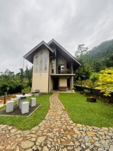 Terrain Adavikanda villa nestled in Sri Lanka’s hill country